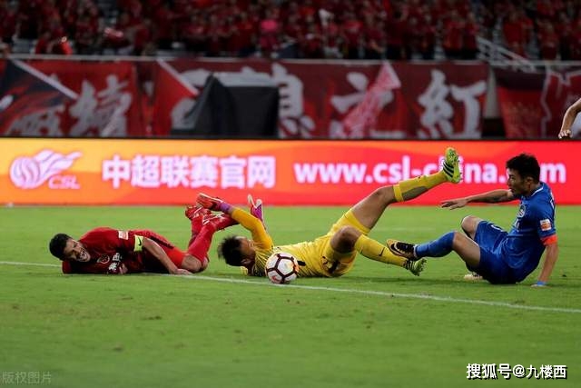 中国男足真赢了意大利 学日本多轨制初见成效